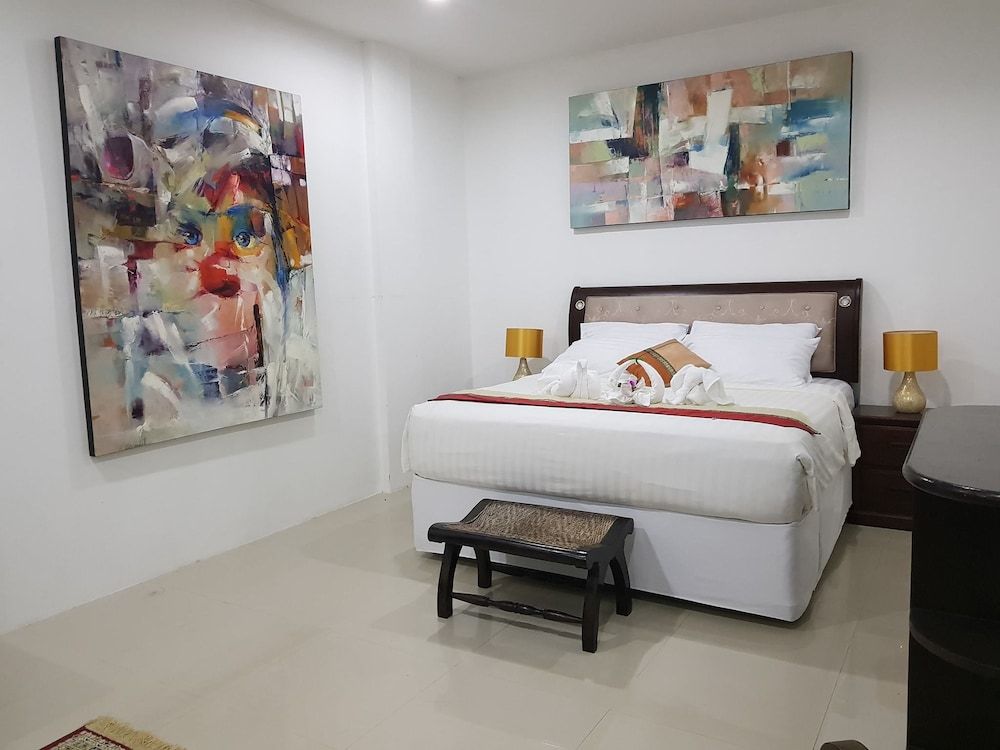 Mayan Apartment 2-Bedroom Apartment 4