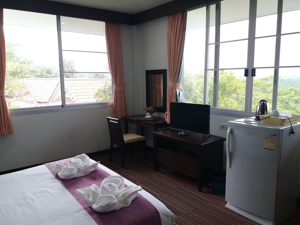 undefined Eden Hill Resort 9