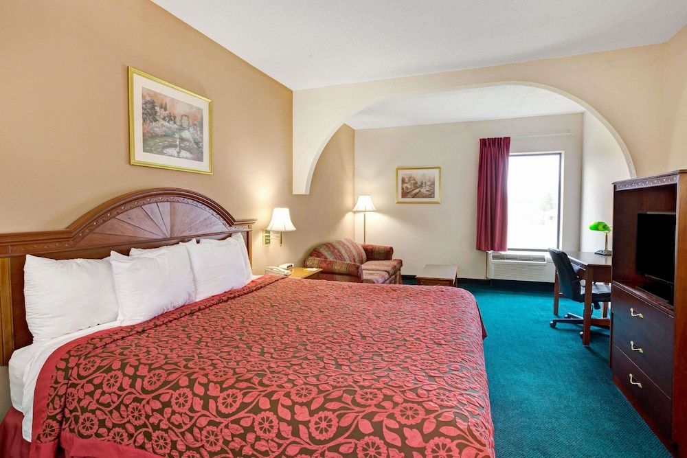 Room, 1 King Bed, Accessible, Non Smoking