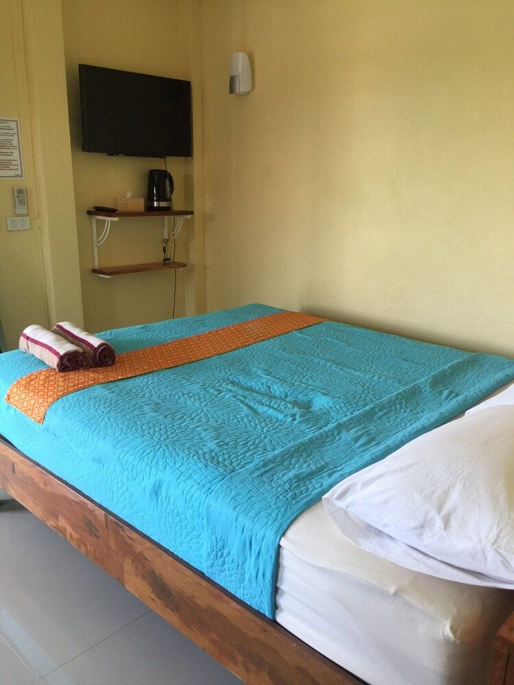 Phuengluang Resort Standard Room 6