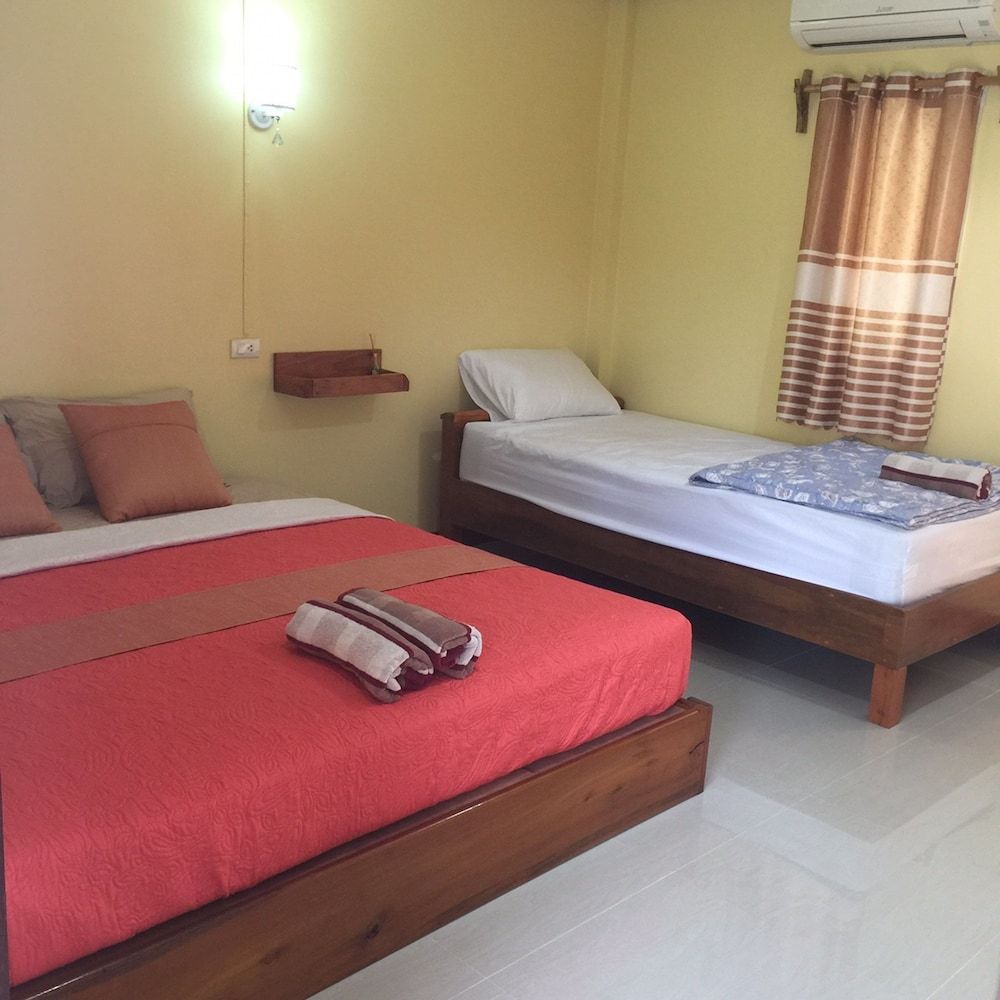 Phuengluang Resort Family Room 7