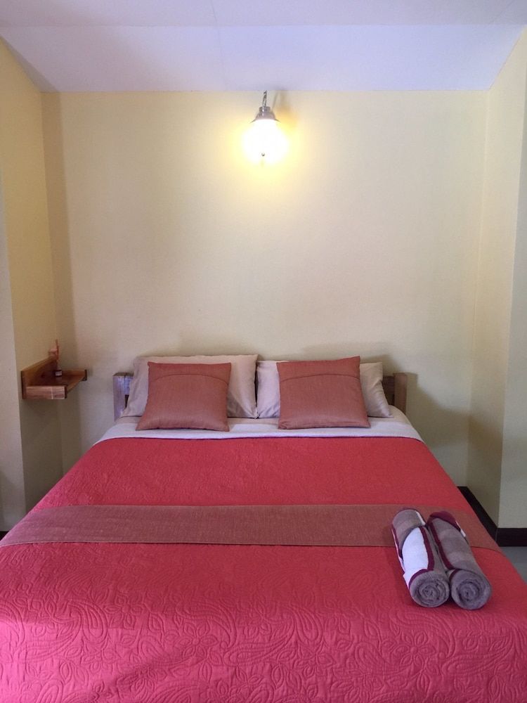 Phuengluang Resort Deluxe Room 17