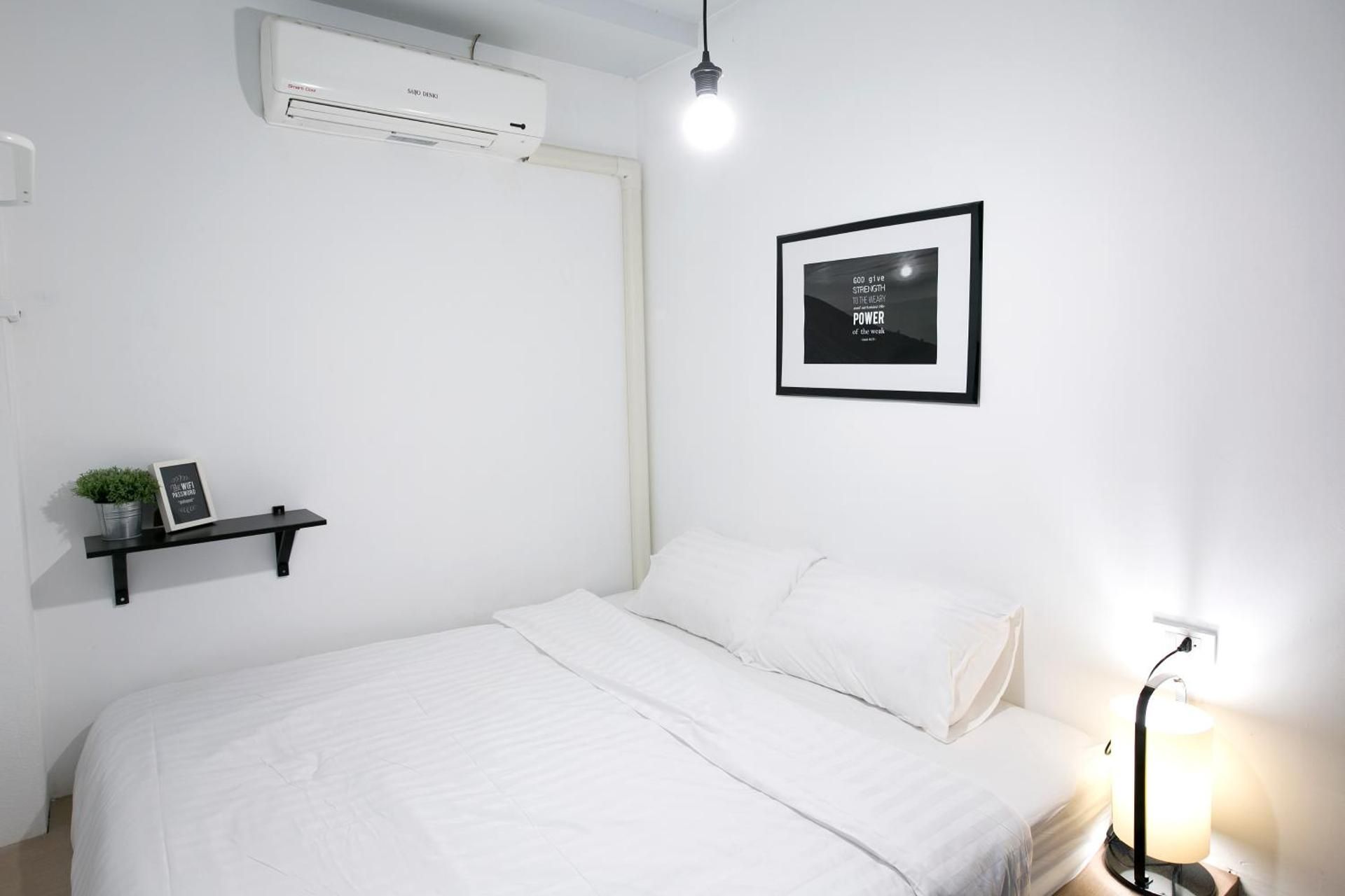 Standard Double Room with Private Bathroom