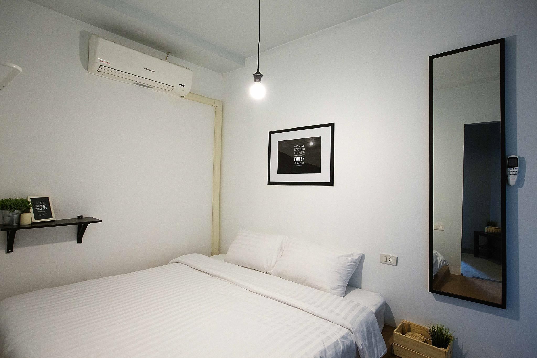 Standard Double Room with Private Bathroom