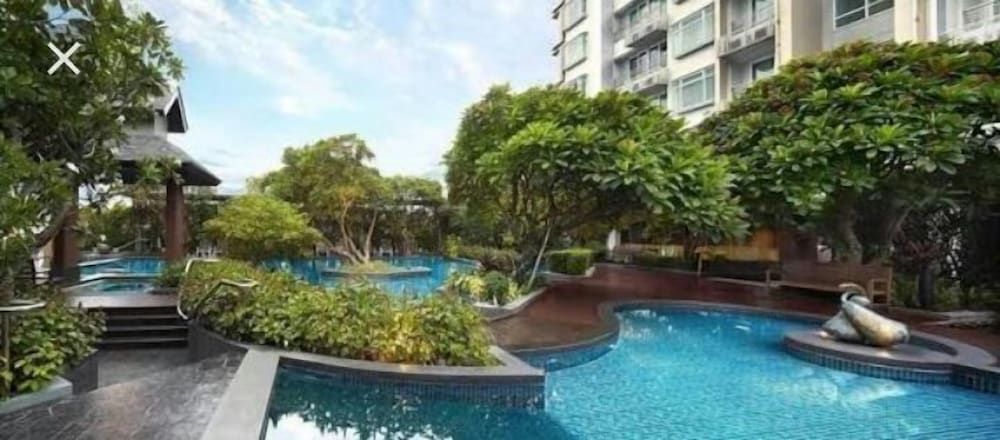 undefined Cityview Circle BTS Pool Gym 4