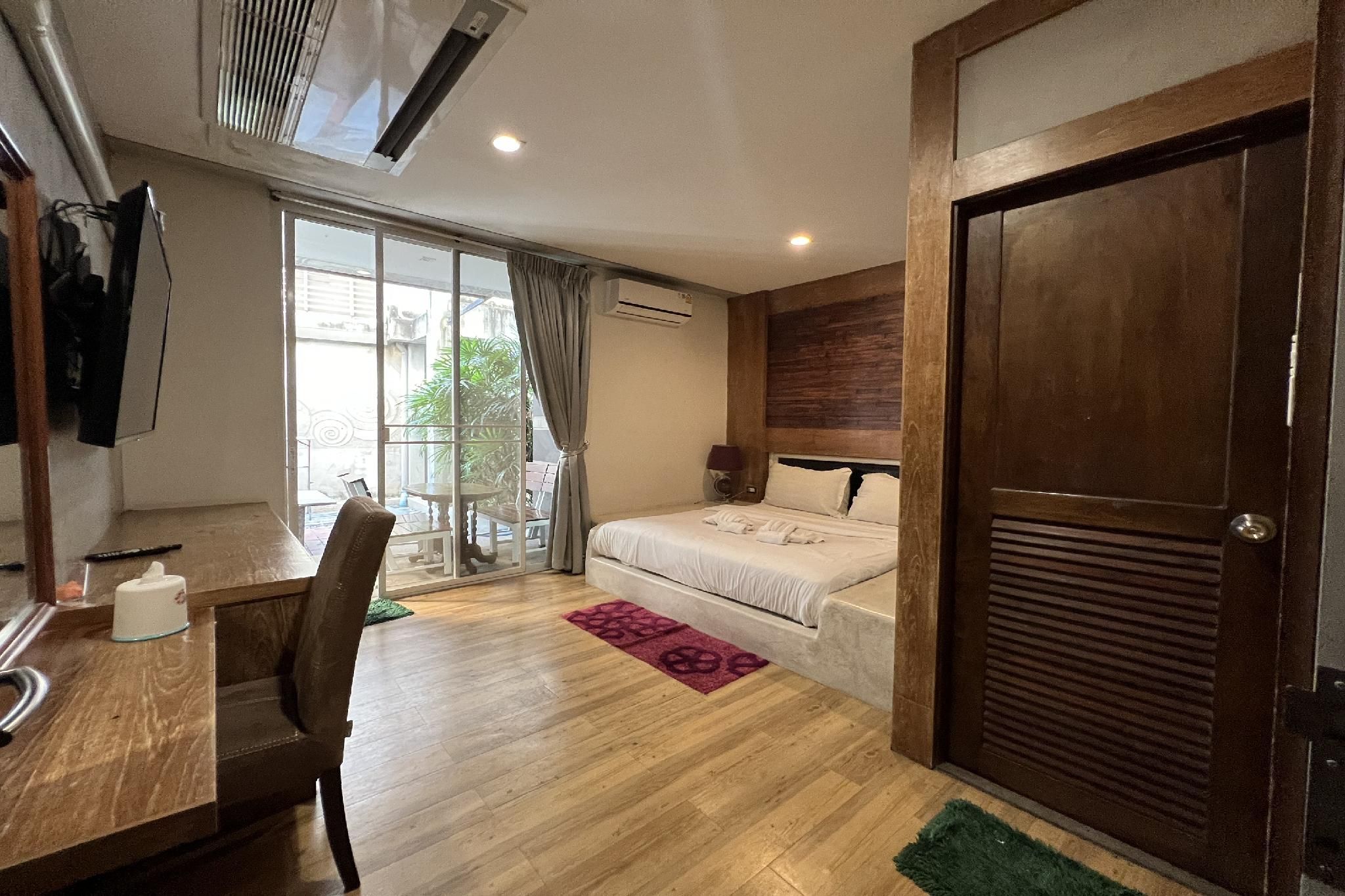 undefined Eurna Resort 10