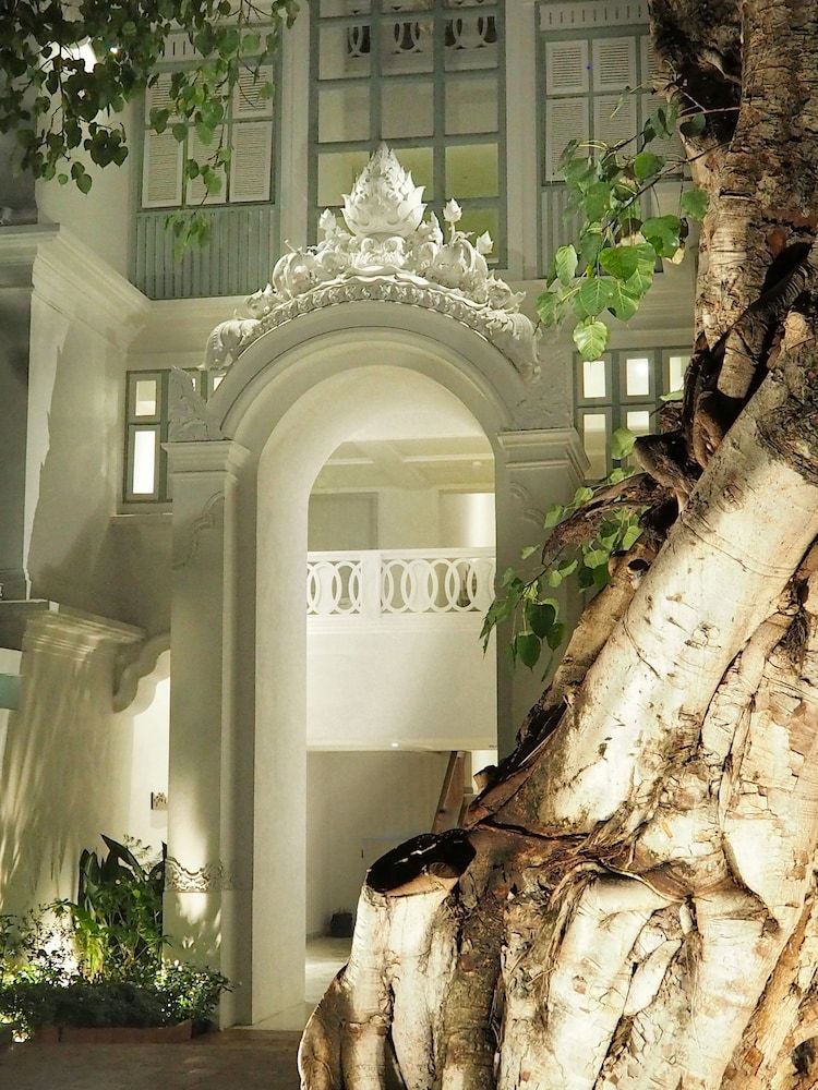 undefined The Inside House 5
