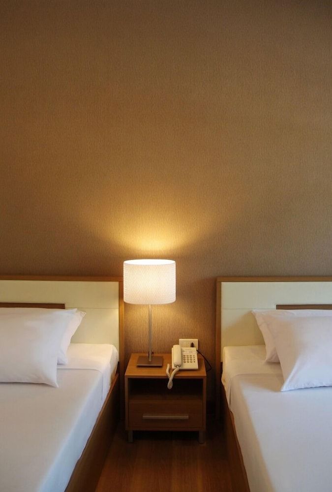 Korat Resort Hotel Standard Room 2