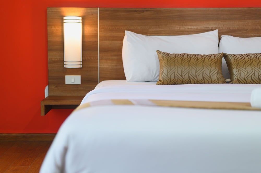 Eco Inn Prime Trang Premier Deluxe, 1 King Bed, Non Smoking, City View 7