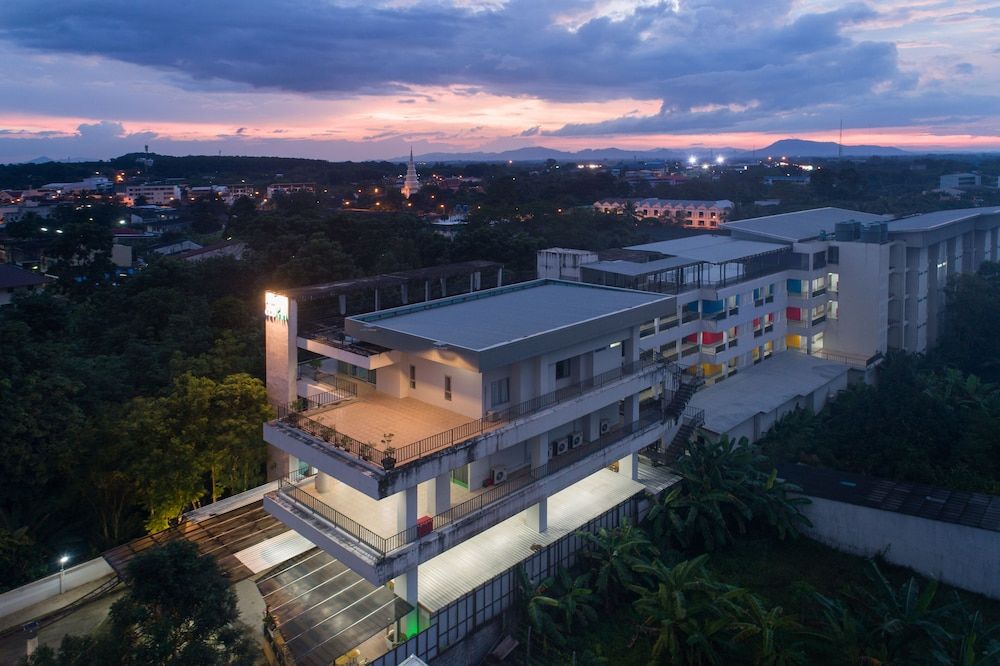 Eco Inn Prime Trang Deluxe, 2 Twin Beds, Non Smoking, City View 12