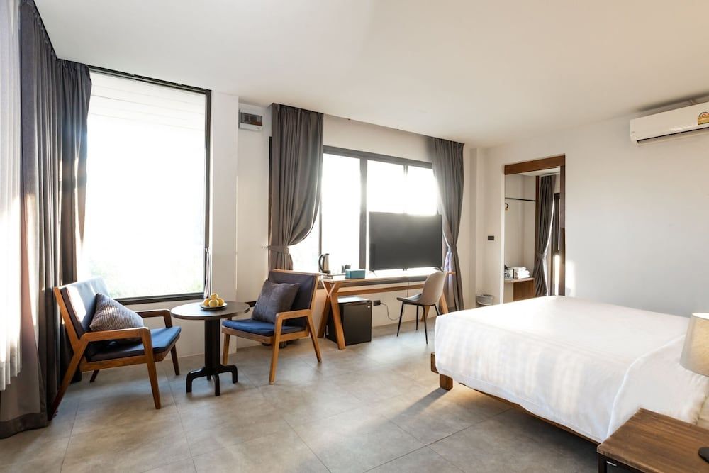 undefined VIYA Lodge 4