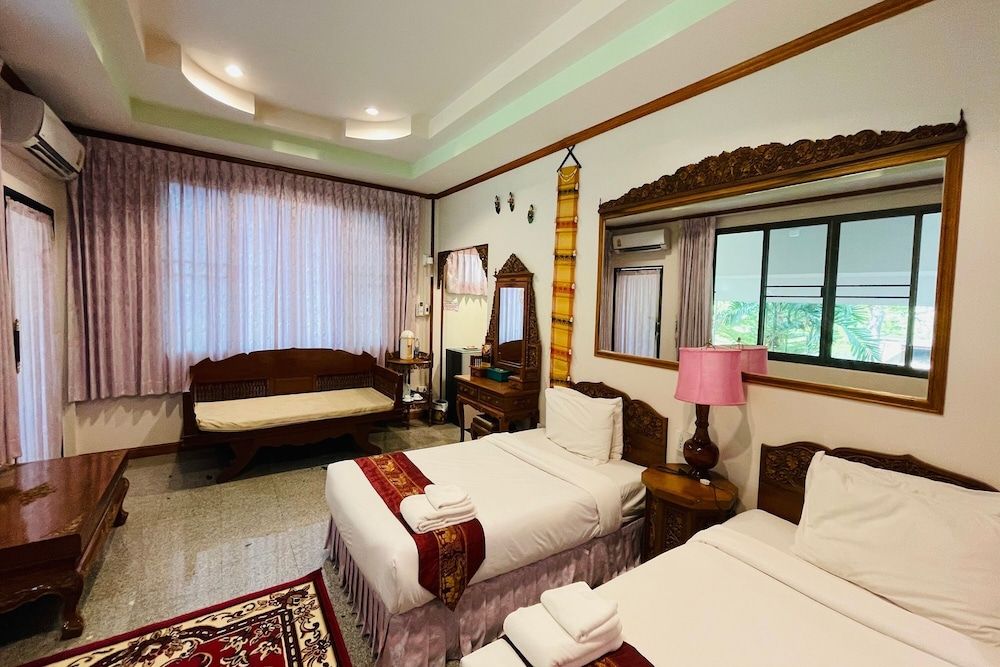 Baan Rim Kwai Paerimnam Resort Junior Twin Room 4