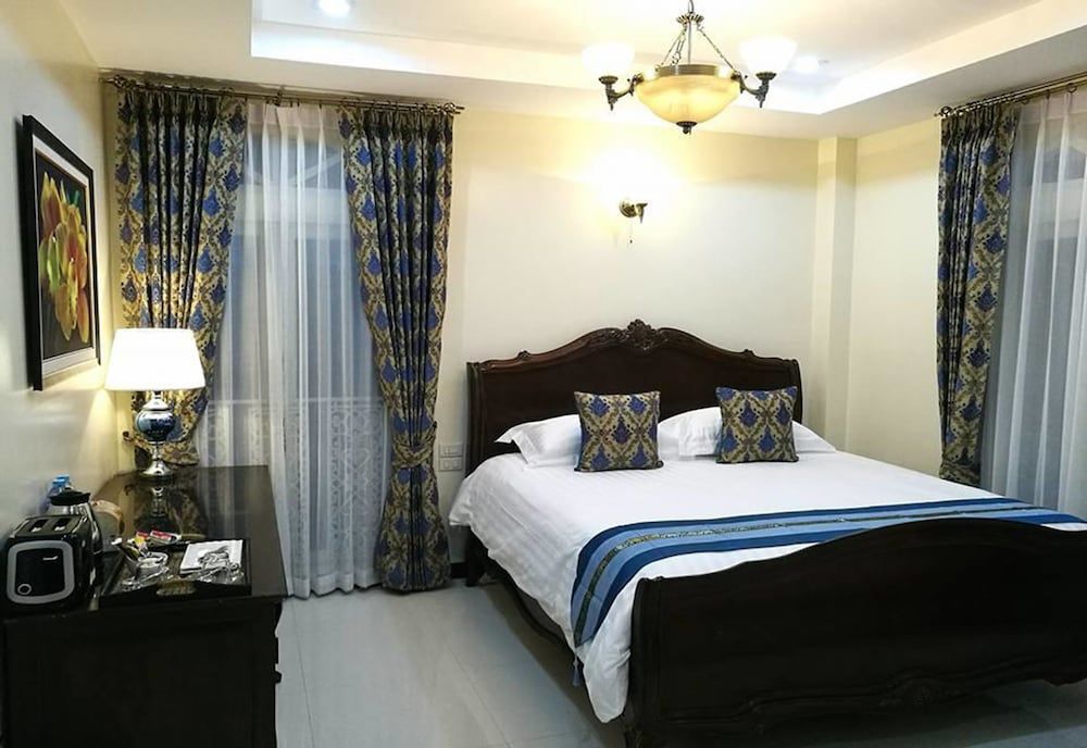 undefined The Velvet Orchid