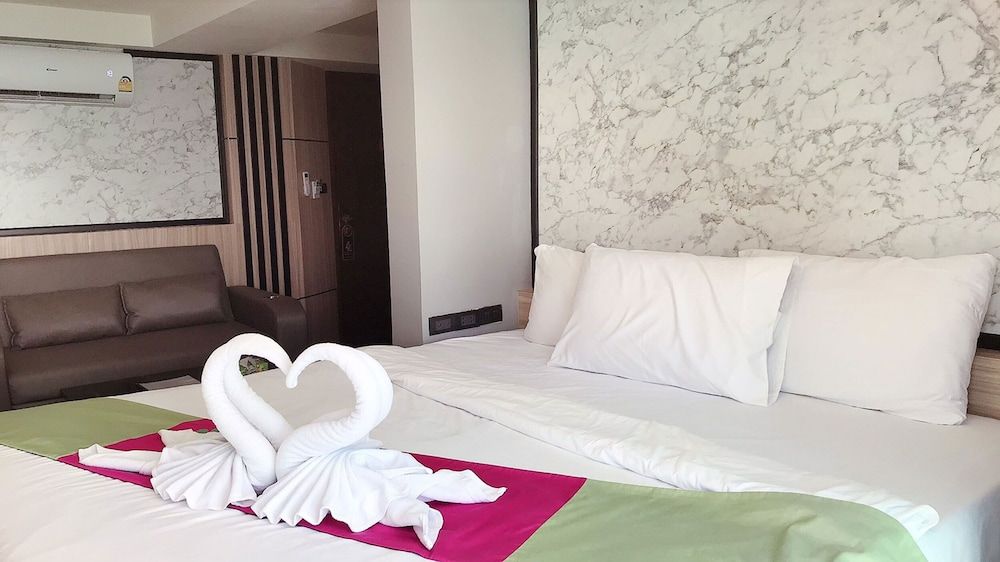 Deluxe Suite, Ocean View (A4)