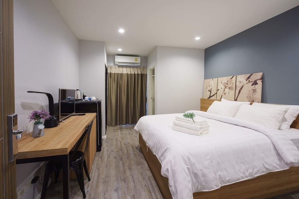 VILLA23 Residence Standard Double Room