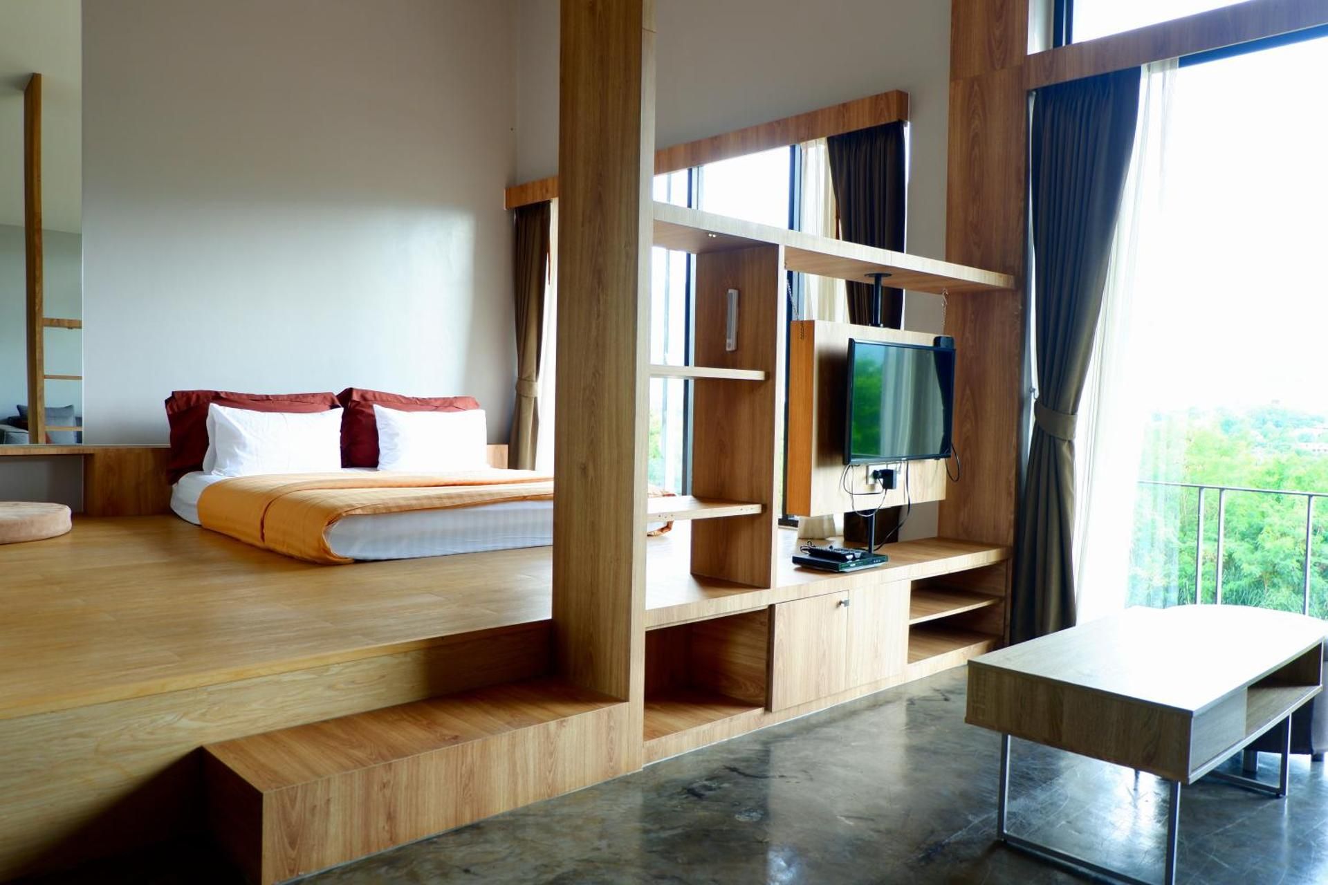 undefined Hyde 198 Homeresort 10