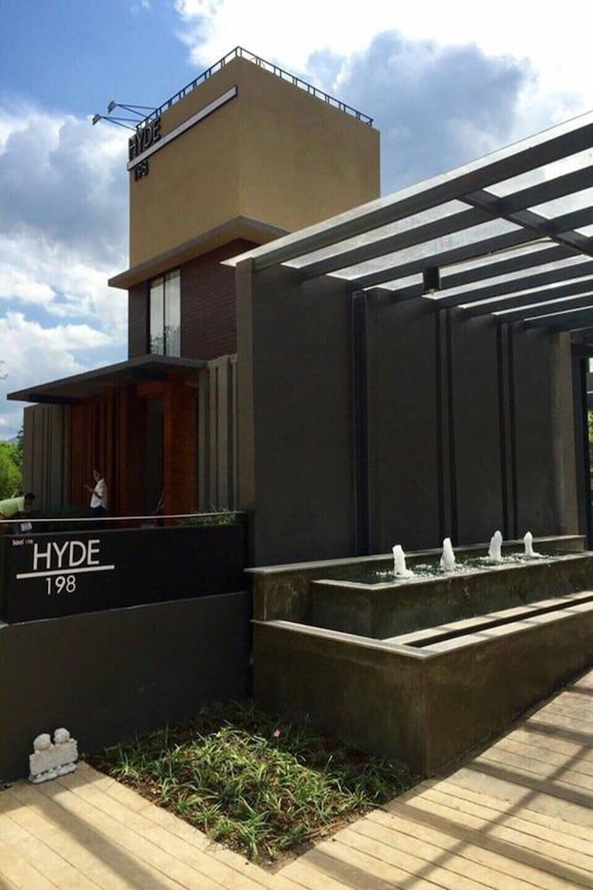 undefined Hyde 198 Homeresort 5