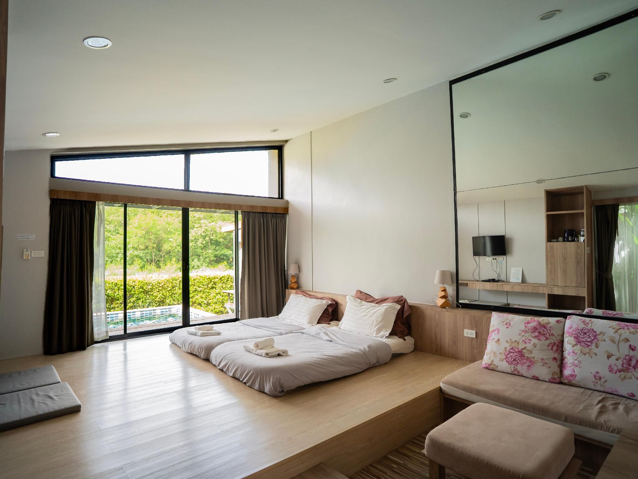 Pool Access Pool View