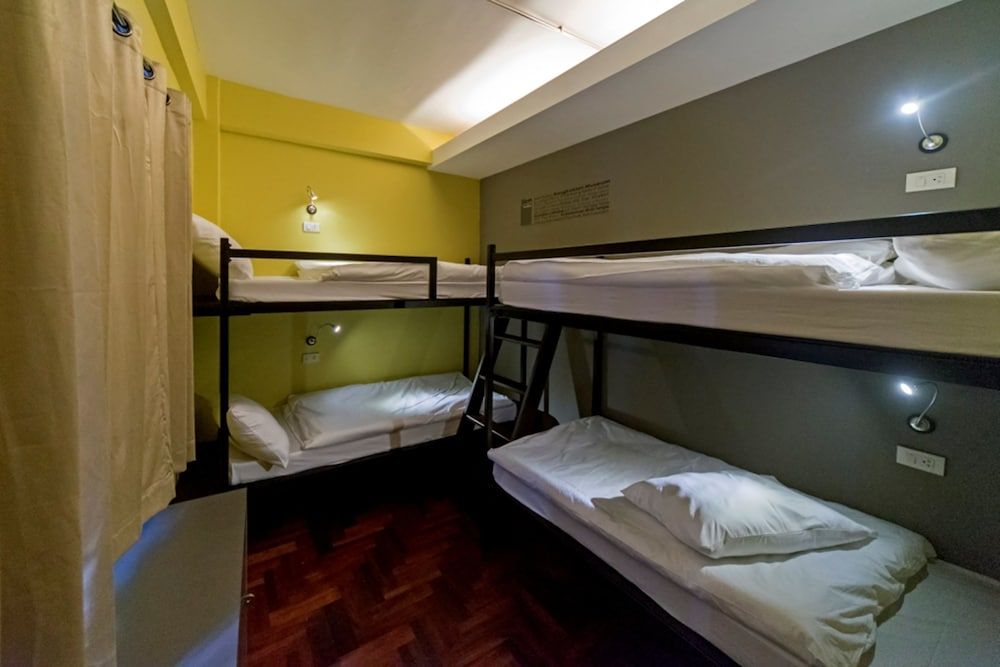 undefined Siam Mitr Hostel 4
