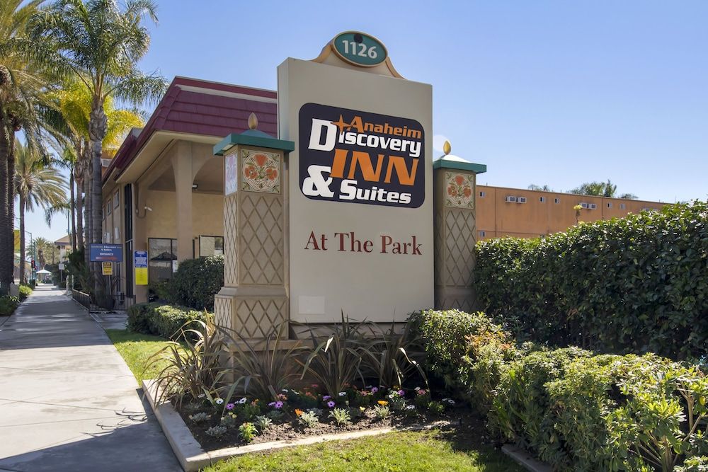 undefined Anaheim Discovery Inn & Suites 9