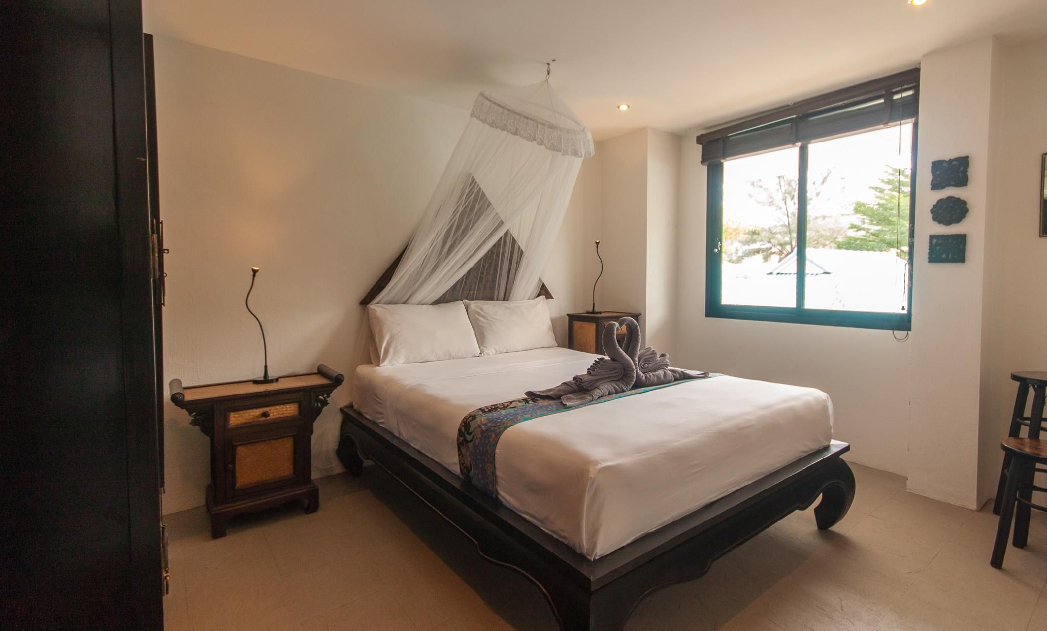 1-Bedroom Apartment with Terrace and Pool Access