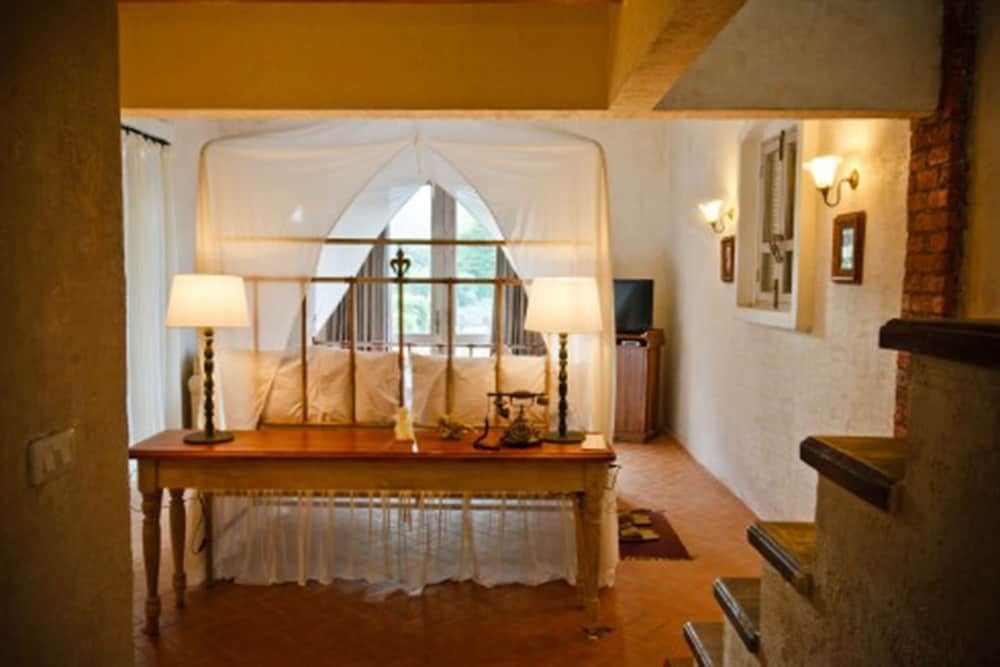 La Toscana Resort Duplex Suite 8