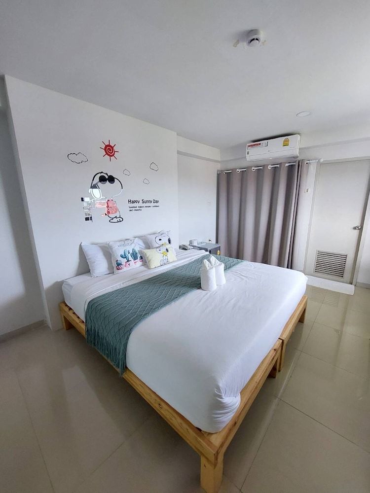 undefined 88 Living 6