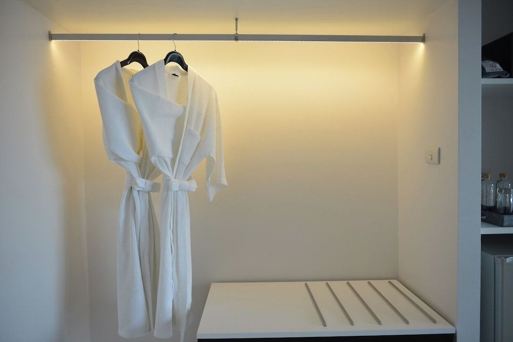 Le D'Tel Bangkok Deluxe Room 13