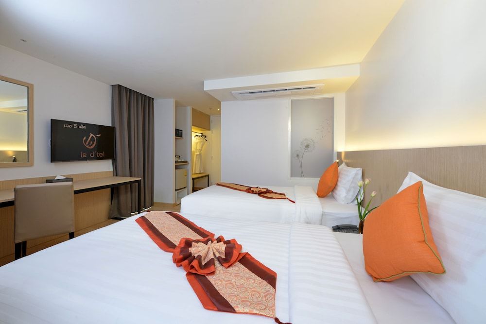 Le D'Tel Bangkok Deluxe Room 2