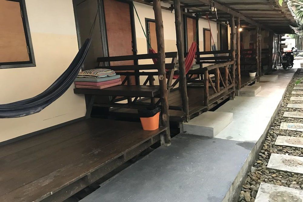 Cafe Del Sunshine - Hostel Standard Double Room with Fan 8