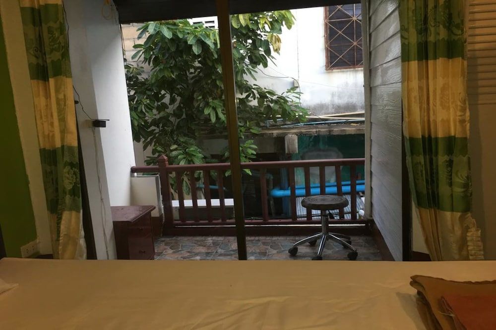 undefined Lucky Guesthouse 2