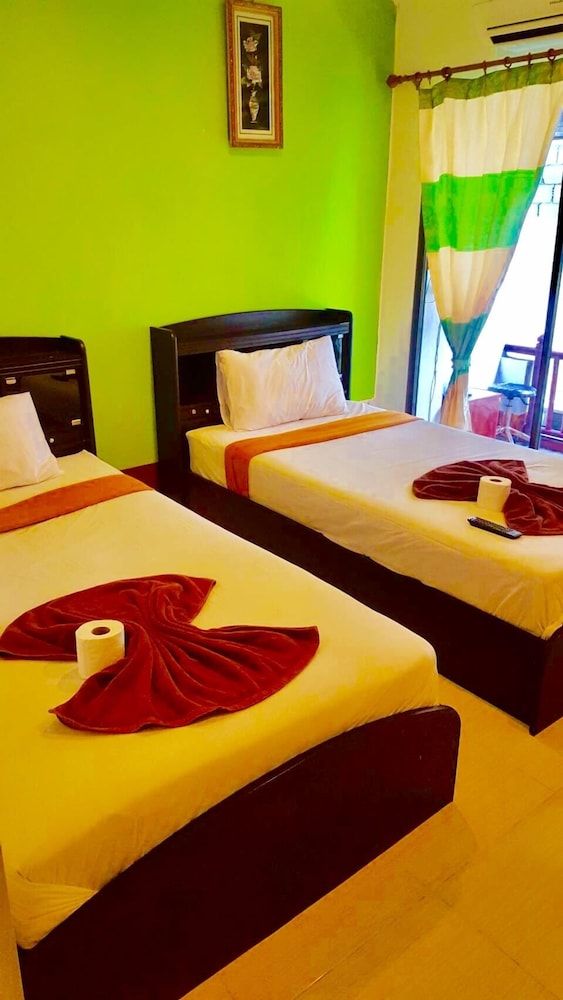 Lucky Guesthouse Standard Twin Room 3