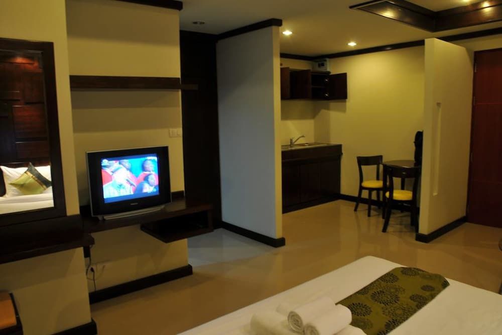 Boonjumnong Modern Apartment Standard Double Room 8