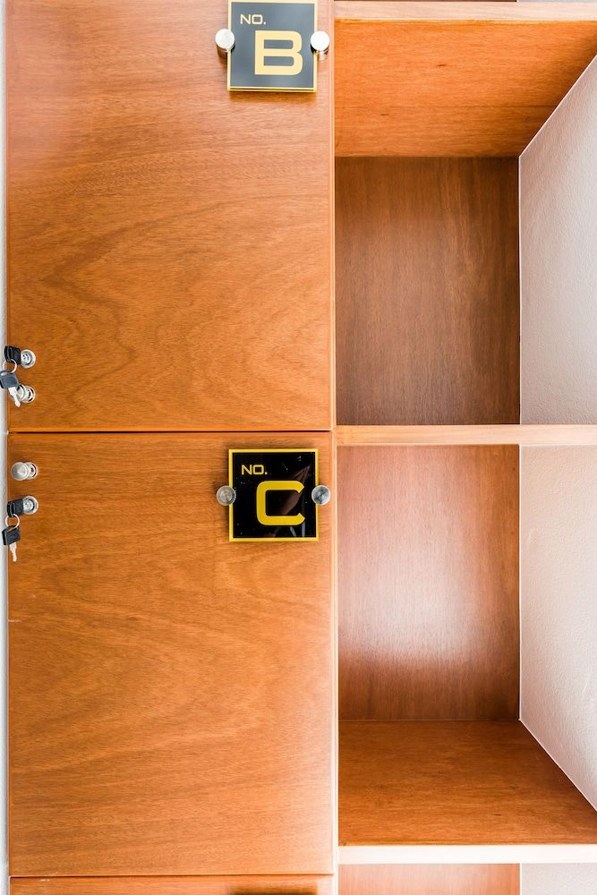 Book a Bed Poshtel - Hostel Quadruple Room 8