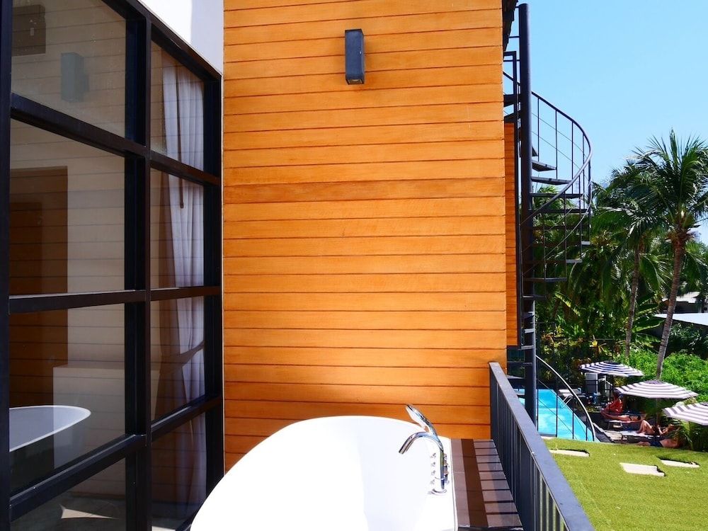 undefined Book a Bed Poshtel - Hostel 7