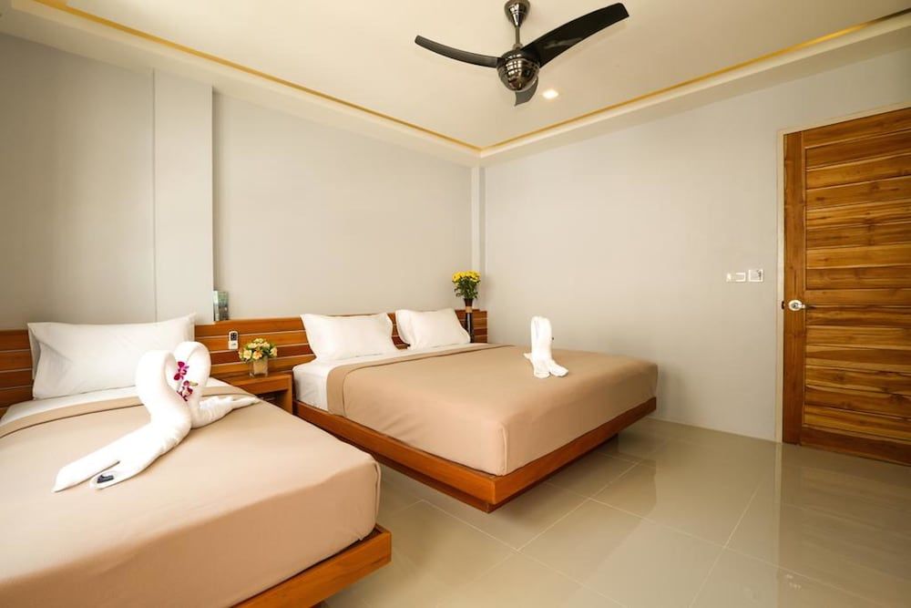 Living Chilled Koh Tao - Hostel Standard Twin Room with Fan