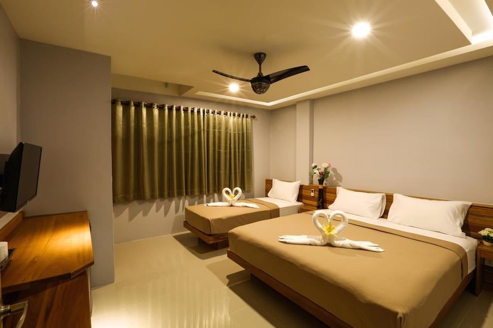 Living Chilled Koh Tao - Hostel Standard Twin Room with Fan 3