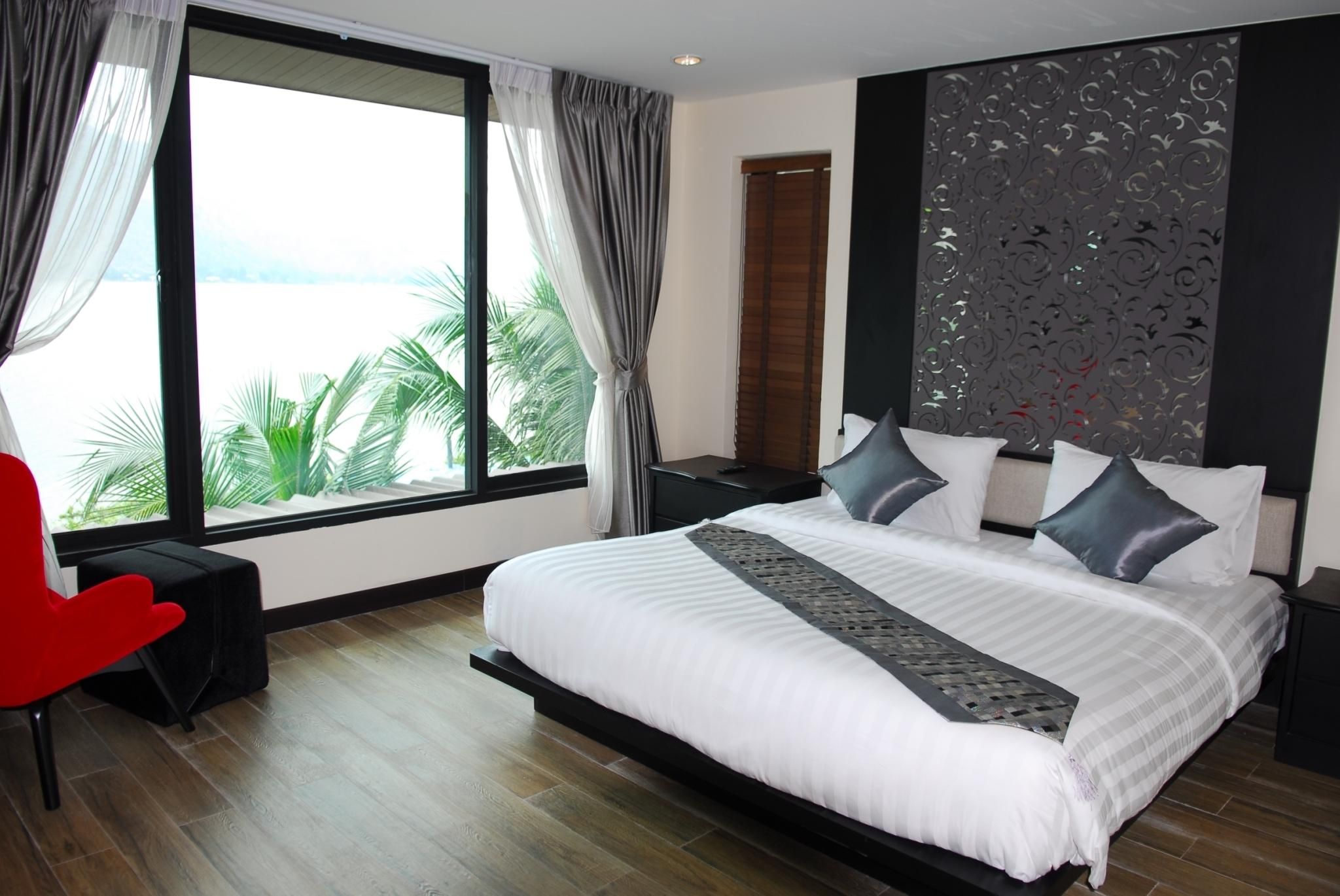 Deluxe River View 1 Bedroom