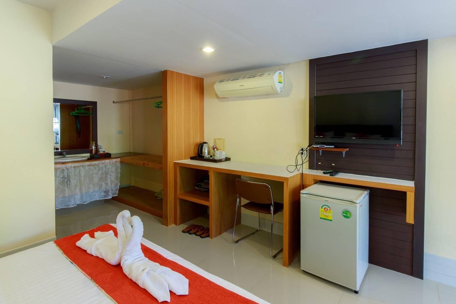 Dusit Talai Resort Standard Double Bed 2
