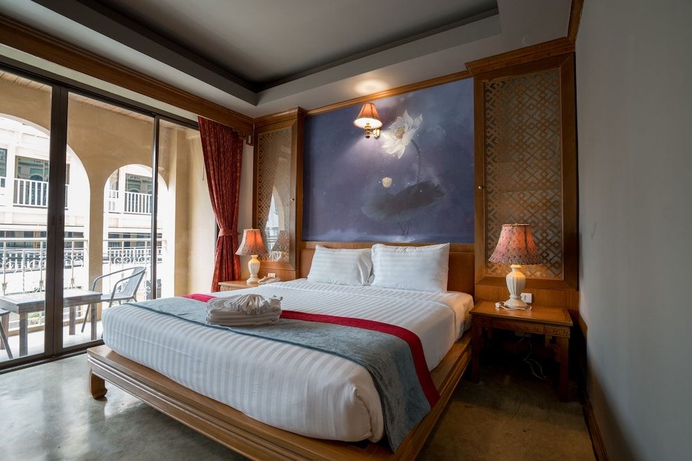 Minatale Phuket Double Room 8