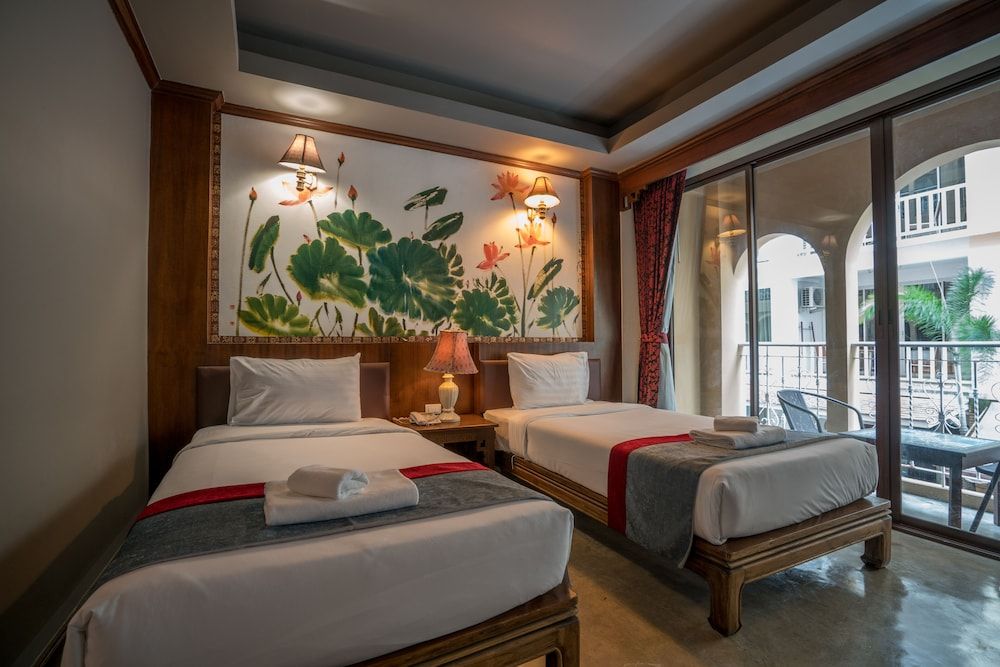 Minatale Phuket Standard Twin Room 7