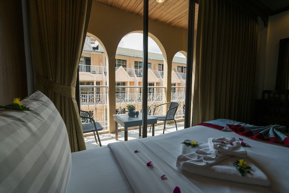 Minatale Phuket Double Room 12