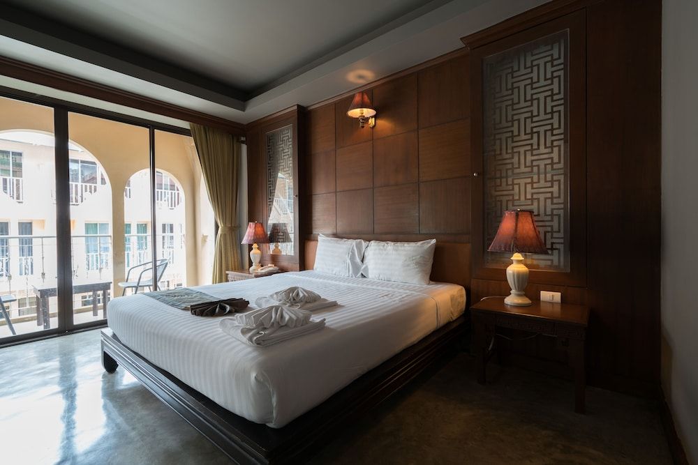 Minatale Phuket Double Room 11