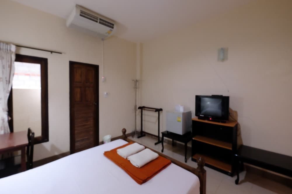 Ashram Kanabnam Resort Standard Room 10