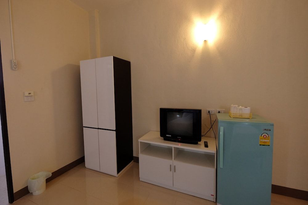 Ashram Kanabnam Resort Standard Room 11