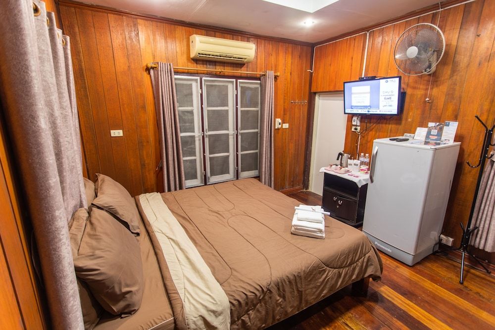 Mossview Resort Standard Cottage, 1 Queen Bed, Non Smoking, Garden Area 2
