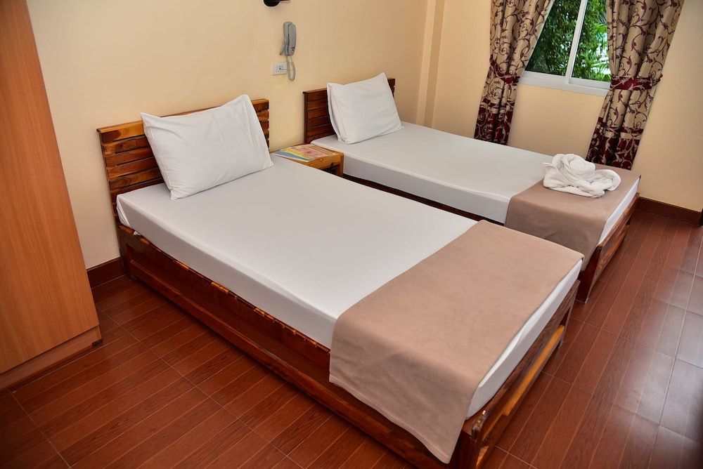 Rimbueng Resort Pranburi 2 Rooms Bungalow 3