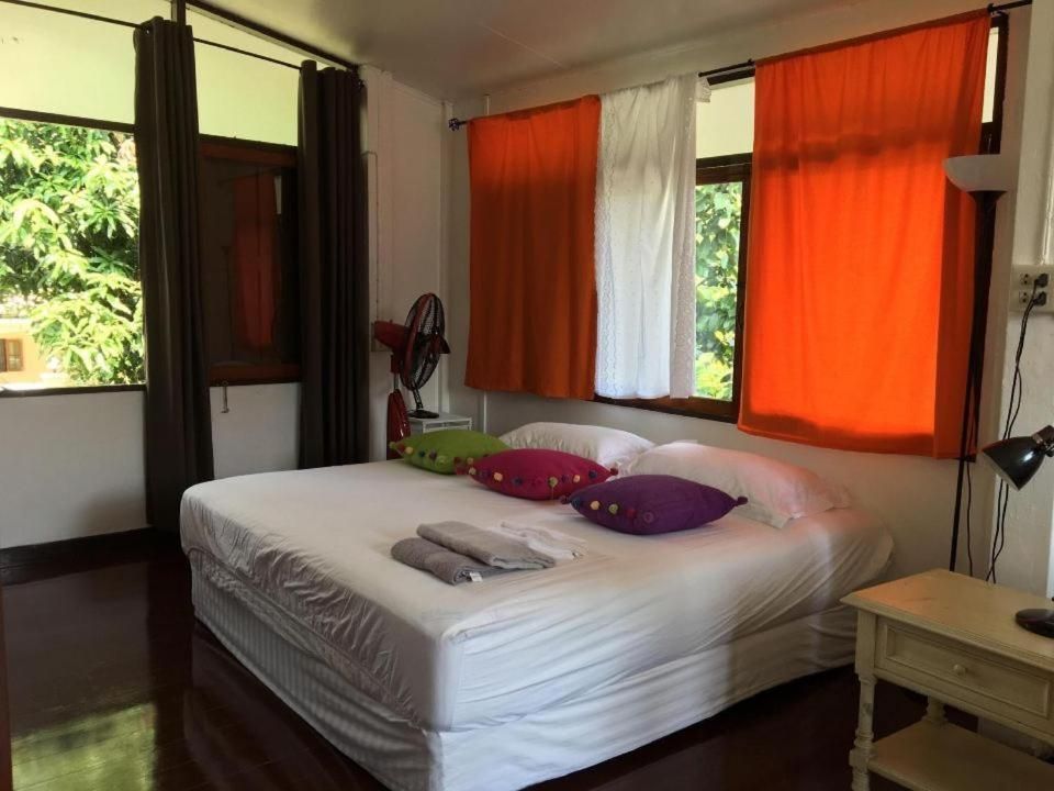 undefined Many Trees 10