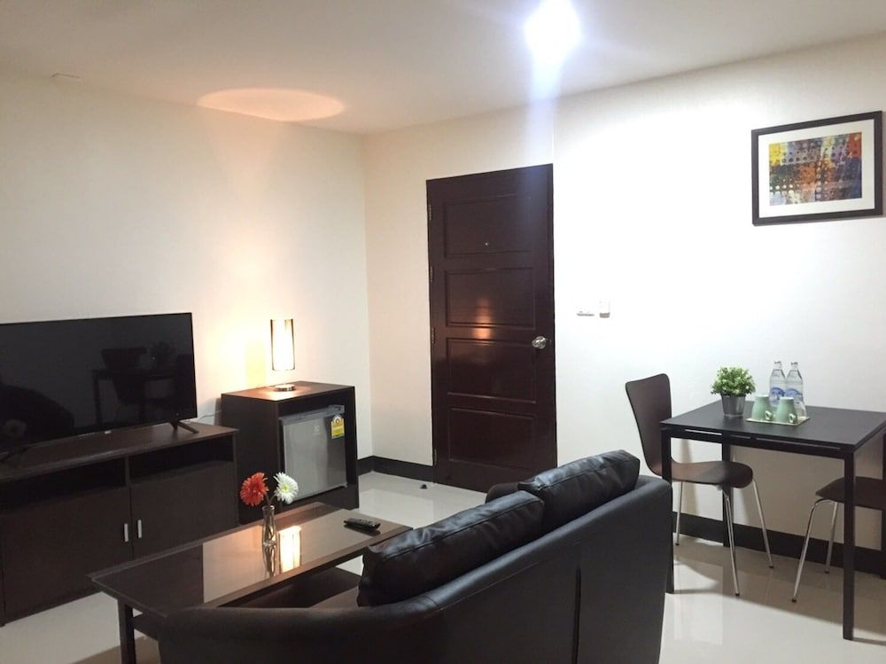 undefined Studio Residence Sukhumvit 71 2