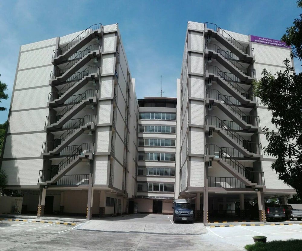 undefined Studio Residence Sukhumvit 71 2